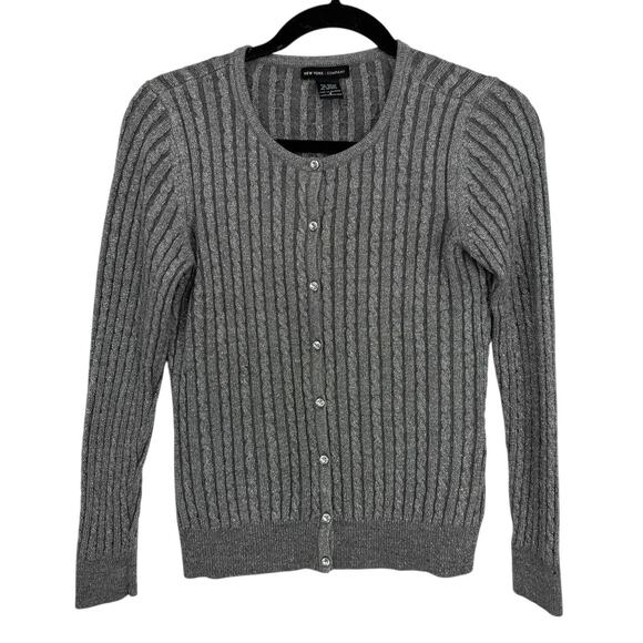 Vintage New York & Company Grey Sparkle Cardigan size Small Cable Knit - Picture 1 of 10